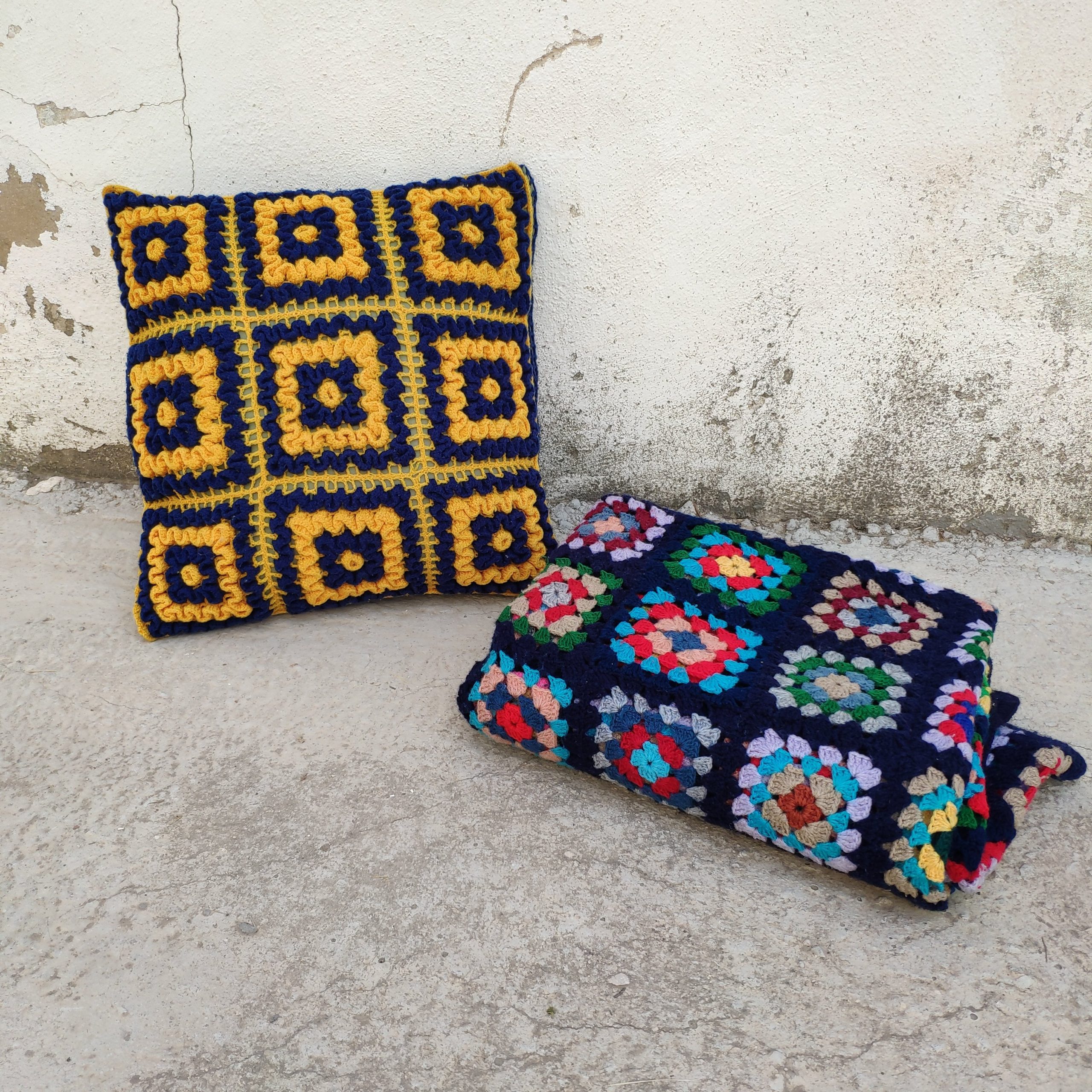 Cojín crochet - Imagen 4