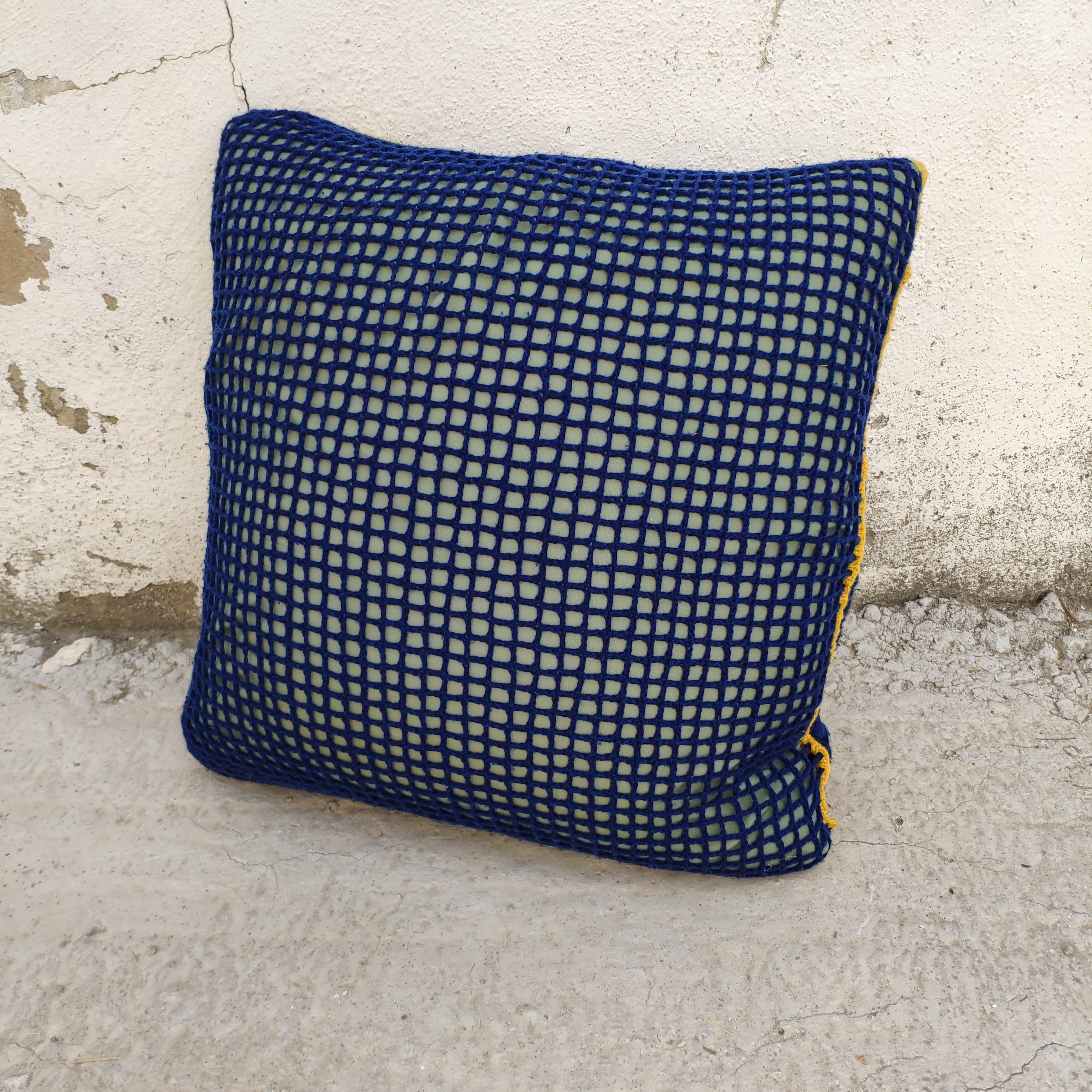 Cojín crochet - Imagen 2