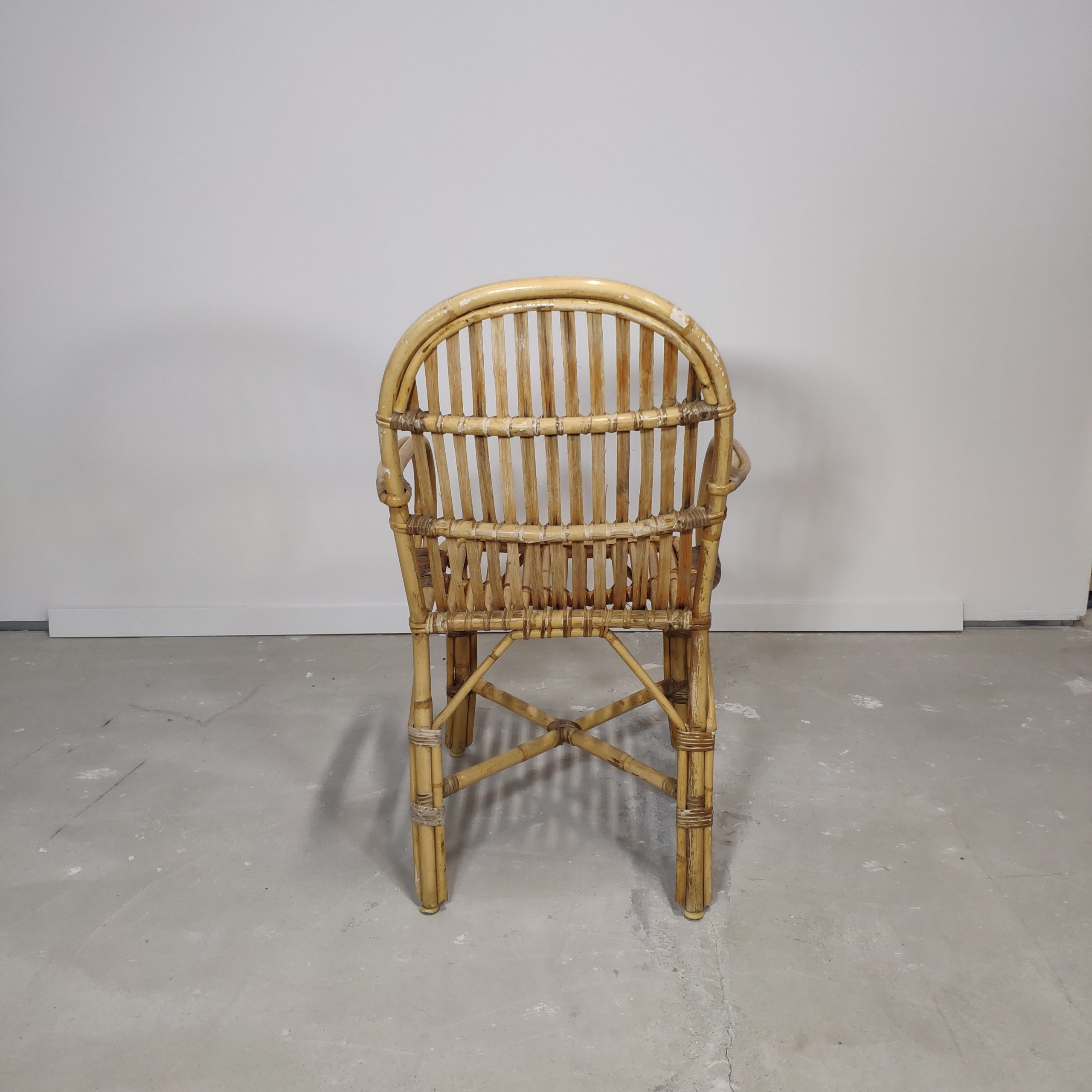 5 sillas mimbre - Imagen 7